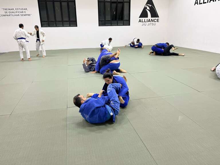 Encontre academias para treinar Jiu-Jitsu em Goiânia